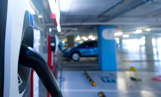 Parking ERP : quelle réglementation sur les bornes de recharge ?