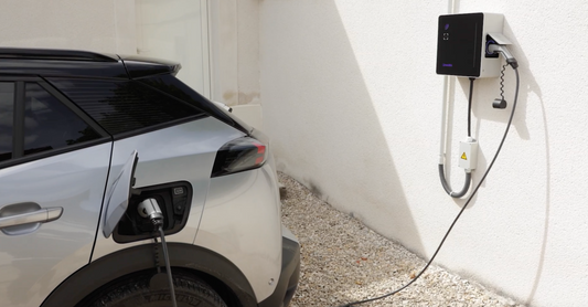 Comment choisir une borne de recharge à installer à son domicile ?