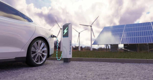 Optimiser la recharge de votre voiture électrique avec des panneaux solaires